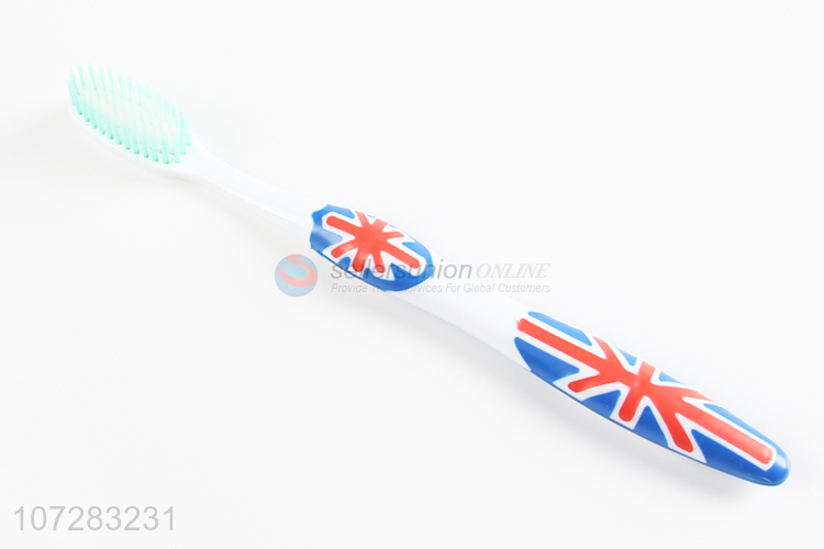 Wholesale cheap colorful fashion home use plastic adult toothbrush