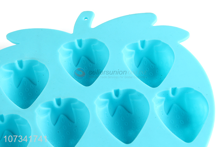 New Design Strawberry Shape Ice Cube Tray