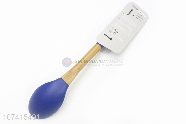 Wholesale Good Quality Kitchenware Silicone Tongue Spoon