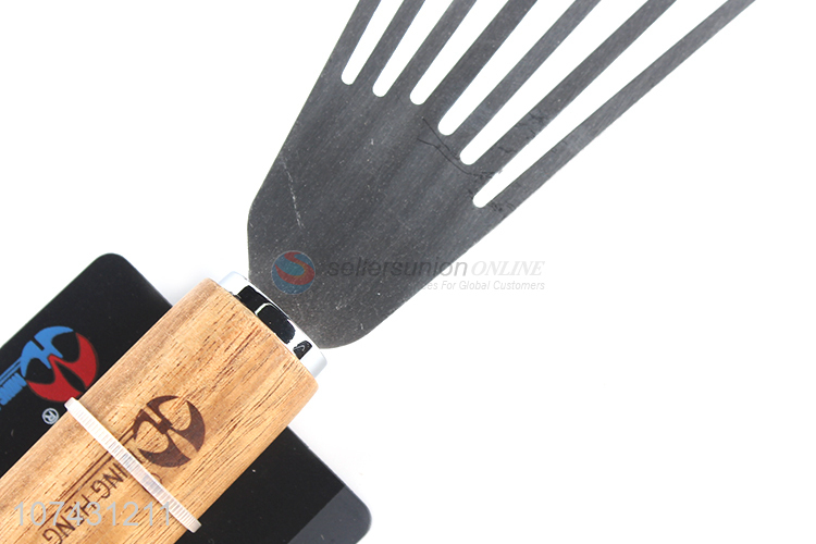 Wholesale Bamboo Handle Multifunction Kitchen Cooking Stainless Steel Leakage Shovel