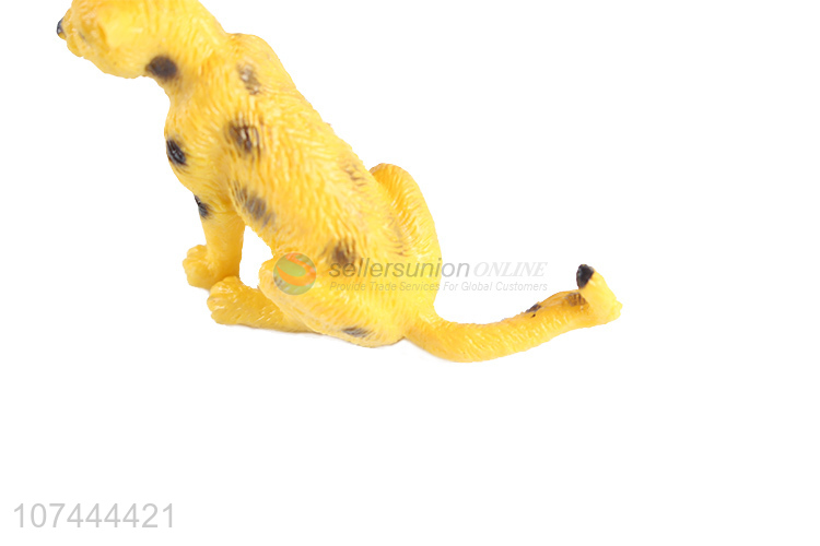 Wholesale cheap realistic animal model toy tpr leopard toy