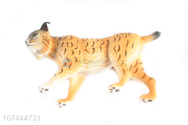 Wholesale cheap solid lynx model toy plastic wild animal toys