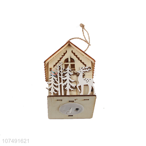 Wholesale Christmas Decoration Craft Wooden House Led Light Christmas Tree Pendant