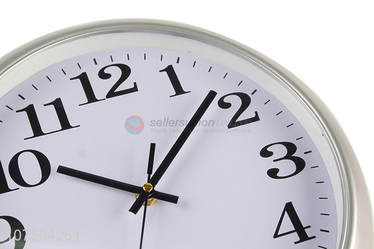 Promotional Wall Clock Modern Popular Simple Round Plastic Wall Clock