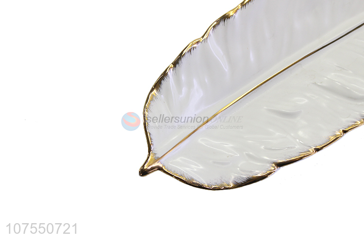 Good Factory Price Leaf Shape Ceramic Serving Dish Plate