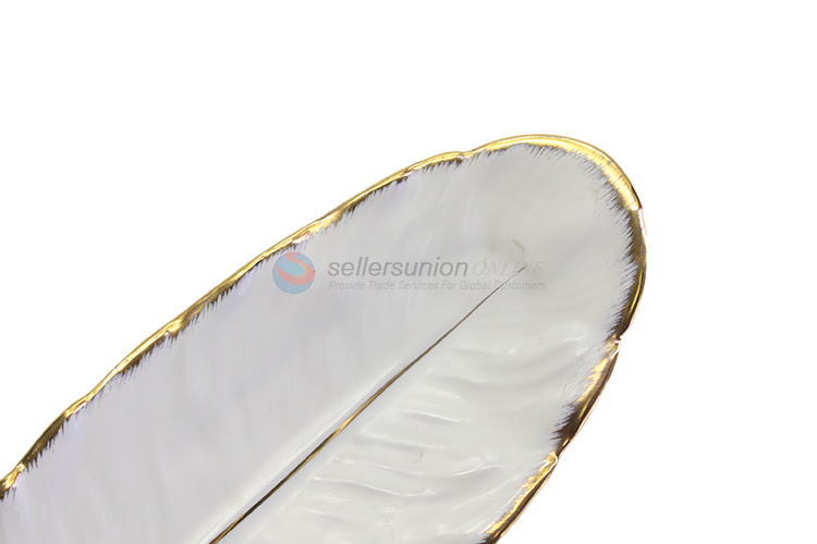 Good Factory Price Leaf Shape Ceramic Serving Dish Plate