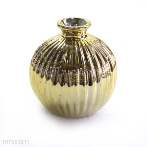 Unique Design Golden Ceramic Vase Creative Home Decorative Ornaments