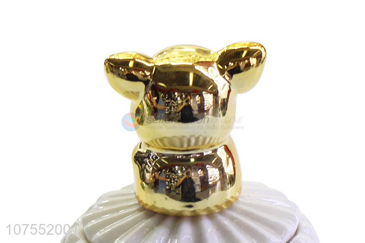 Reasonable Price Ceramic Storage Jar With Gold Pig Ceramic Lid