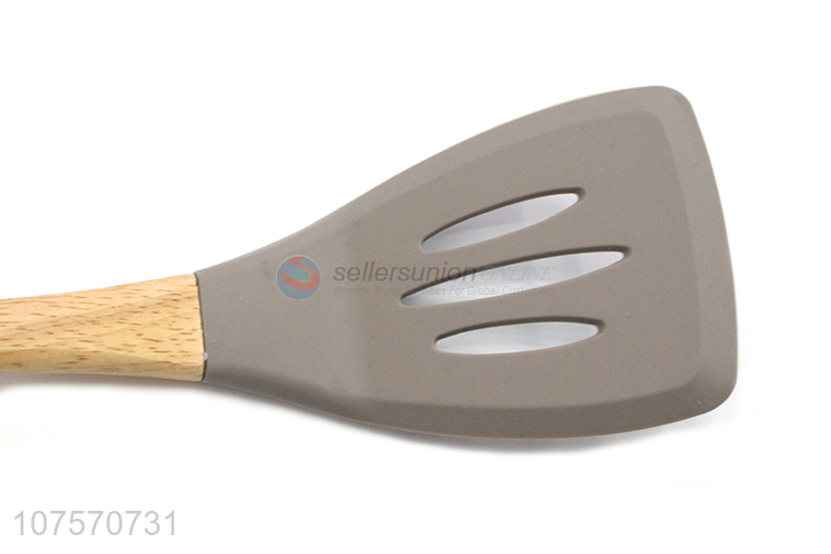 Contracted Design Silicone Slotted Turner Spatula With Wooden Handle