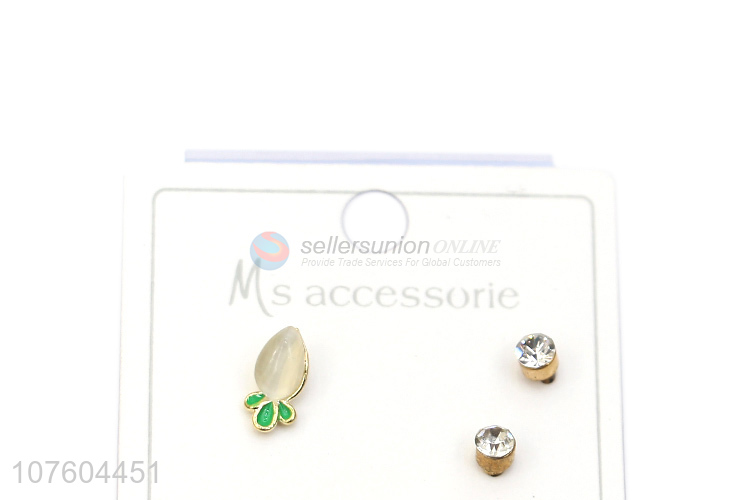 Low price cartoon rabbit carrot stud earring set for women and girls