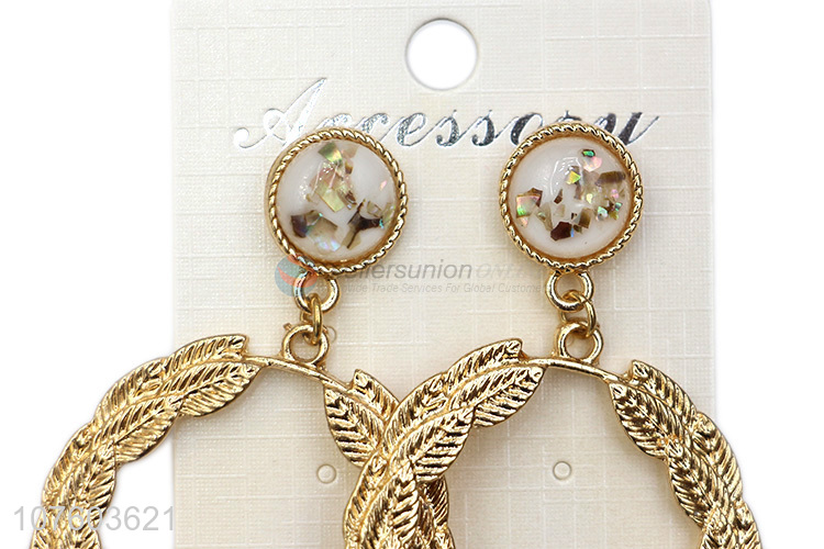 Factory price creative leaf hoop earrings shell alloy ear studs