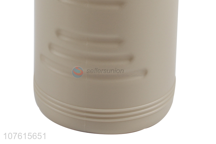 Wholesale food grade plastic squeeze bottle plastic tomato sauce bottle