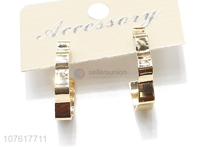 Hot Sale Fashion Alloy Hoop Earrings Popular Women Eardrop