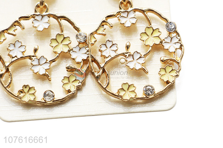 Newest Beautiful Flower Hollow Irregular Circle Stud Earring