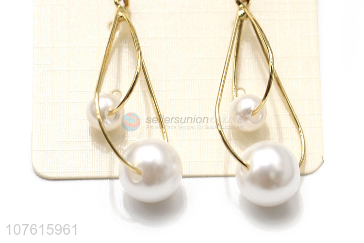 Fashion Temperament Pearls Eardrop Stud Earrings