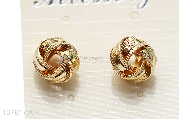 Best Quality Gold Twist Knotted Stud Earrings For Women