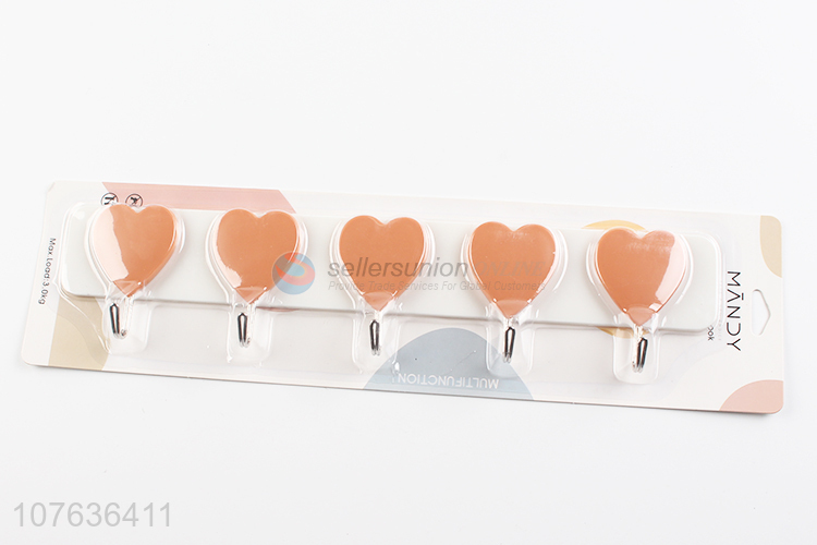 Good sale heart shape plastic adhesive hooks for bathroom and kitchen