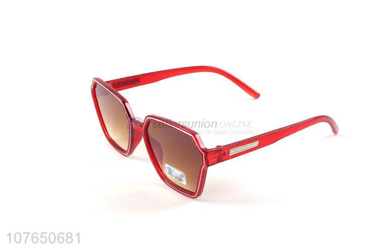 Wholesale Custom Logo Sun Glasses Unisex Sunglasses Cheap Eyeglasses