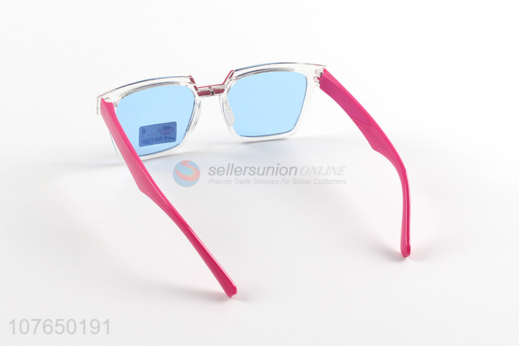 Wholesale Colorful Sun Glasses With Soft Glasses Legs