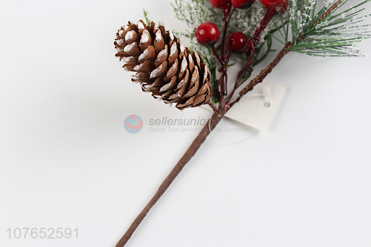 Hot-selling simulation red pine nut decoration Christmas long vine