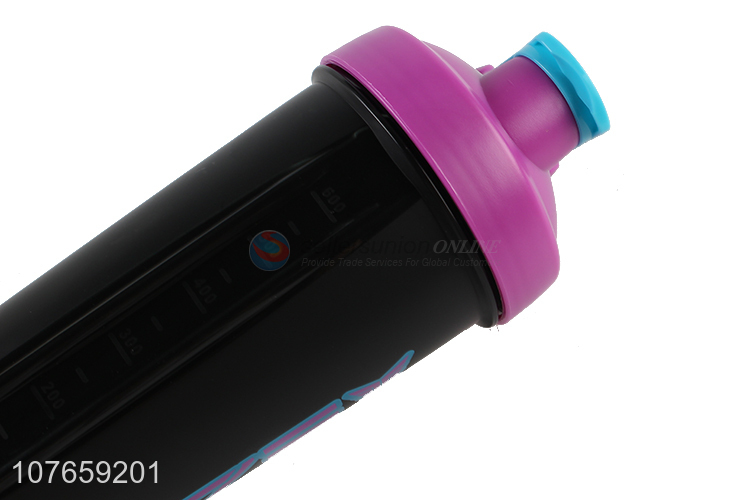 Hot sale opaque solid color sports bottle frosted plastic bottle