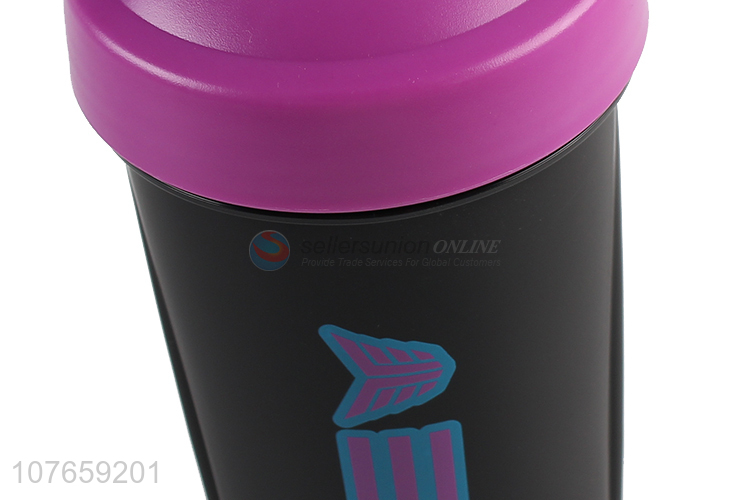 Hot sale opaque solid color sports bottle frosted plastic bottle