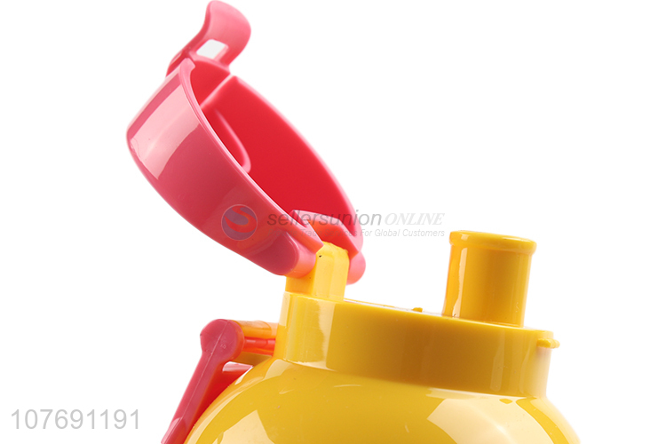 Factory price plastic water bottle drinking bottle with strap