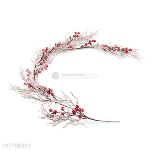 Promotional popular Xmas decoration Christmas long vine with red fruit