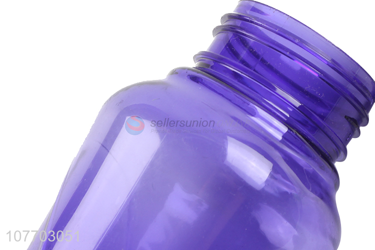 Unique design portable water bottle thickened plastic water cup