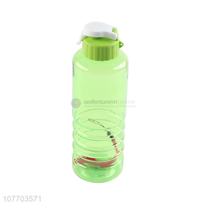 Hot selling green cartoon water cup can carry water bottle