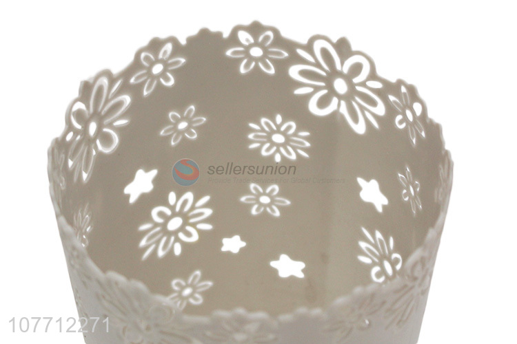 Popular Hollow Flower Pattern Plastic Storage Basket For Sale