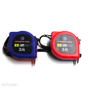 Convenient retractable tape measure with high precision