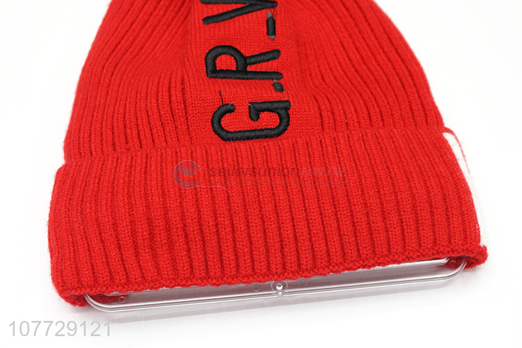 Wholesale women letter embroidery hat ladies winter fleece lined hat with pompom