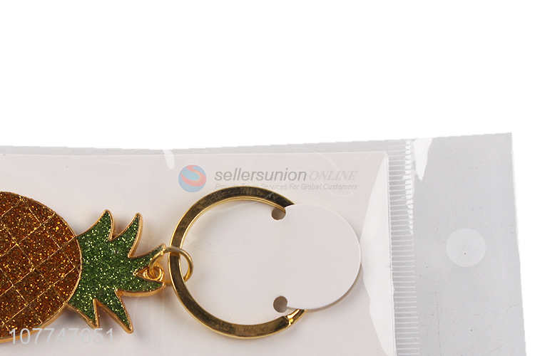 Wholesale Key Accessories Gold Pineapple Key Chain Key Ring