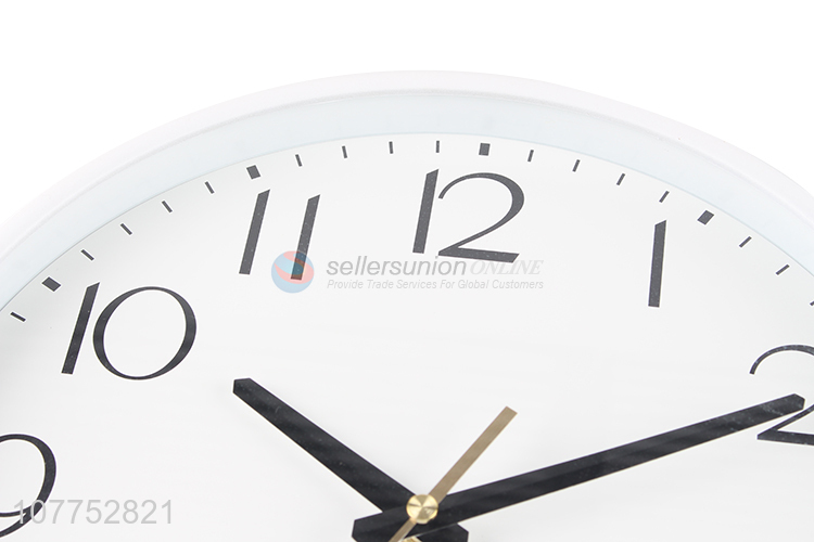 Fashion style round white quartz clock study room mute wall clock