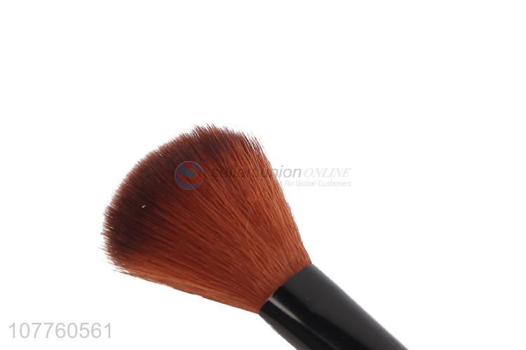 Wholesale Beauty Girl Powder Brush Makeup Brush For Ladies