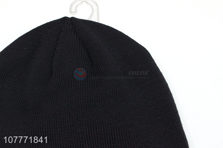 Winter simple pure black plus velvet sports cap knitted woolen cap