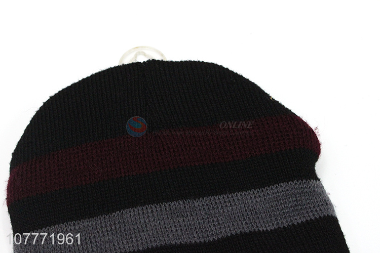 Wholesale black knitted hat Windproof knitted hat for men