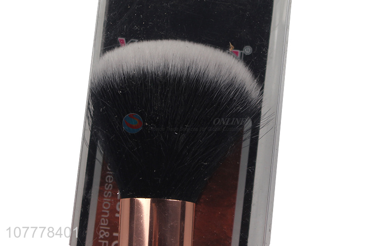 Good quality professional makeup tool black handle loose powder brush