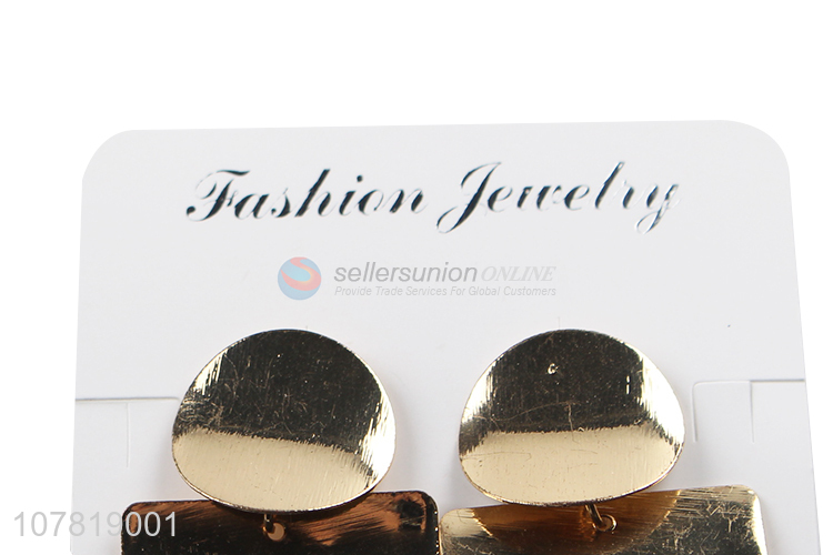 Hot sale gold plating metal earrings fashionable and simple jewelry