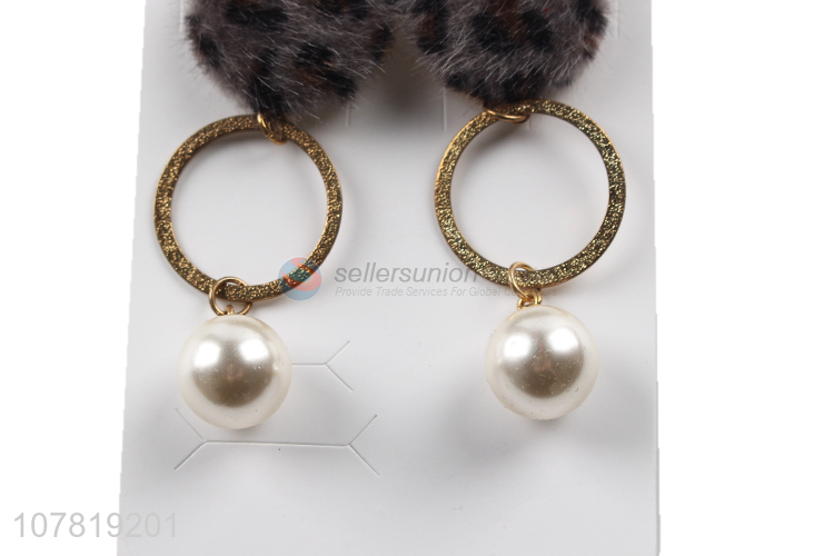 New product fashionable elegant luxury furry pearl earring for women