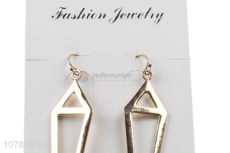 China factory geometric flat metal earrings with gold plating