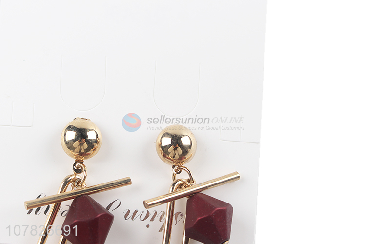 Delicate Design Ladies Earring Modern Ear Ring For Women