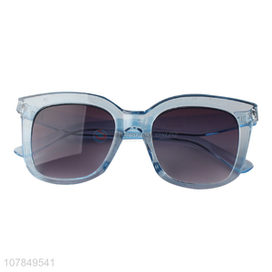 Good Quality Plastic Eyewear Cheap Sunglass For Sale