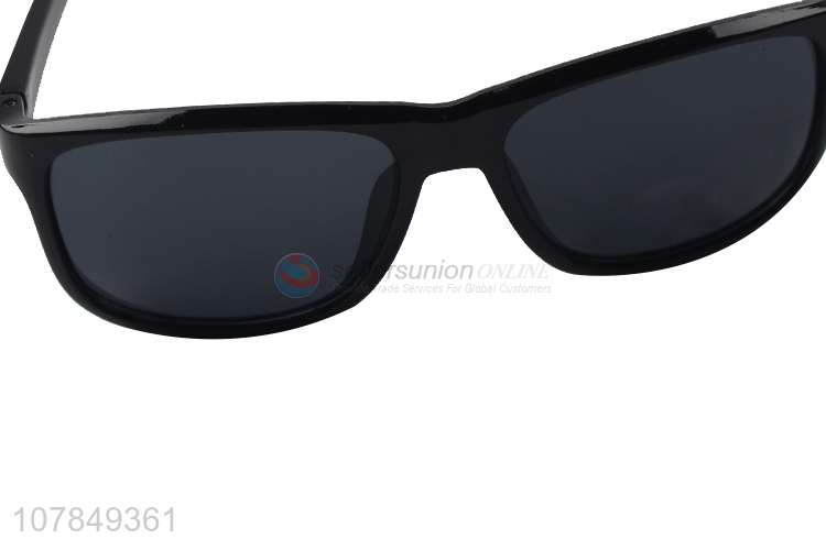 Hot Sale Plastic Black Sunglasses Fashion Eyeglasses