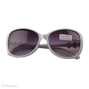 Popular Fashion Sunglasses White Frame Eyewear For Ladies