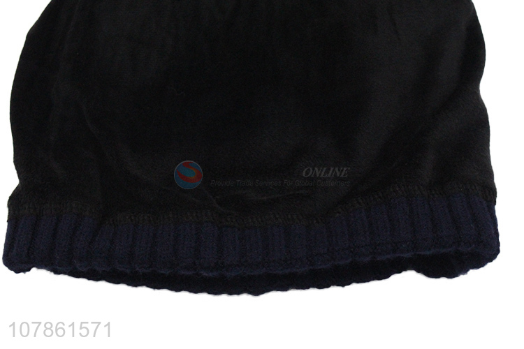 Cheap price black thick keep warm knitted hat for winter