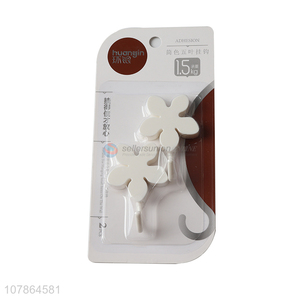 China manufacturer flower shape bathroom kitchen sticky hooks