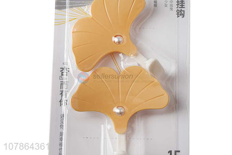 Online wholesale ginkgo leaf shape sticky hooks coat hanger