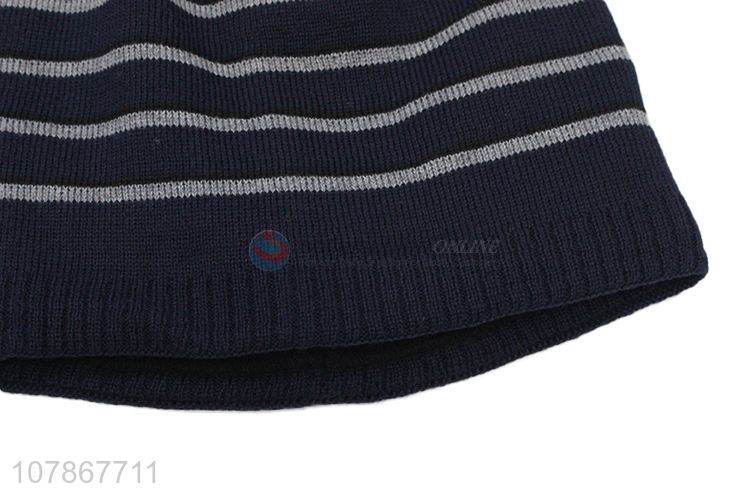 Yiwu wholesale winter cold-proof knitted hats melon cap for men